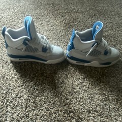 Jordan Air Jordan 4 Retro GS White/Blue Leather Mid Top Sneakers Size 1Y