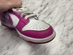 Nike Dunk Low Laser Fuchsia Pink GS Size FB9109-102 Size 5Y Youth Girls