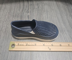 Koala Kids EVA ventilated Sneakers Toddler Size 4 Shoes Blue Baby Slip On Boy