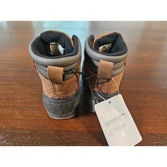 Magellan Outdoors Duck Boots Kids Size 6D Brown Waterproof Memory Foam Hook Loop