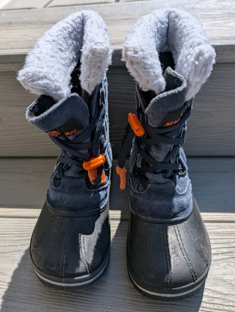 Magellan Outdoors 3m Thinsulate 200g Boys Suede Leather Winter Snow Boots Sz 12