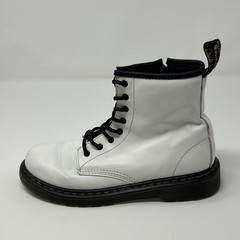 Dr Doc Martens Junior Pascal 1460 J Size 5 White Patent Leather Combat Lace Up