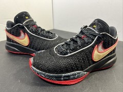 Nike LeBron XX Black Red Gold GS Size 4.5Y/Women’s Size 6 Basketball DQ8651-001