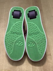 Heelys Spongebob Squarepants & Patrick Sneaker Skate Shoes Youth Sz 6 Lot of 2