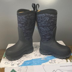 Muck Boot Rugged II Insulated Waterproof Winter Rain Boots Kids Size 8 Black