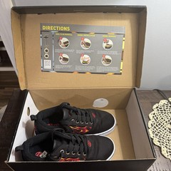 Heelys Pro 20 Black Red Flame Print Lace-Up Skate Wheel Sneaker Shoes Youth 4