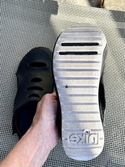*EUC* Nike Sunray Protect 3 Black/White – Size 3Y – Youth-Kid Shoes-Hook & Loop