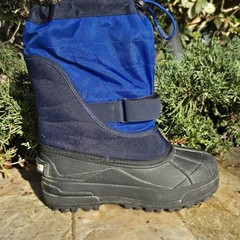 Columbia Snow Boots Insulated Size 2 Kids Unisex Boys Girls Blue Winter Outdoor
