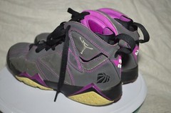 Air Jordan 7 Retro 30th ‚Valentines Day‘ (GS) 705417-016 Youth 5Y