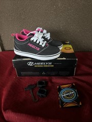 HEELYS KID’S PRO 20 HE100760H CANVAS SKATE SHOES Pink / Black Size Youth 2