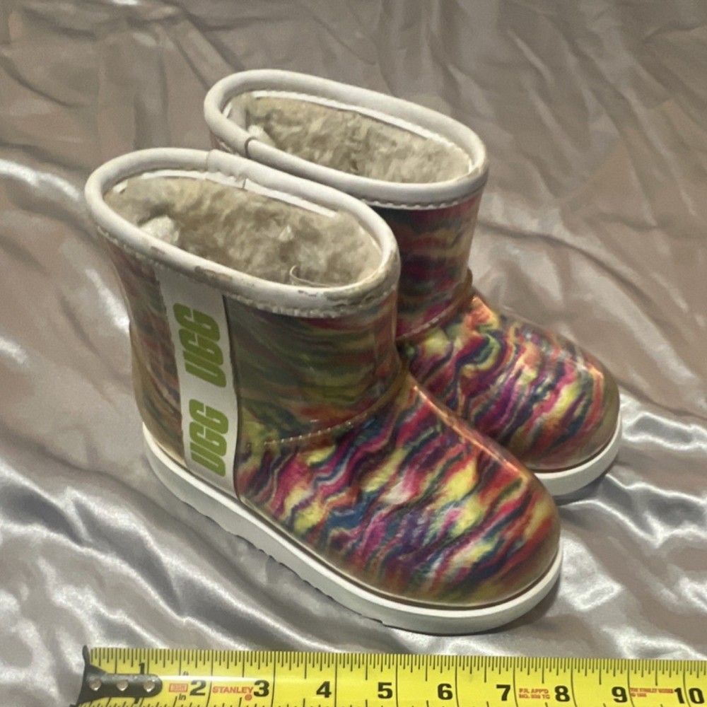 UGG Kids Multicolor Snow Boots Size 12 Faux Fur Lined Pull On Rubber Outsole