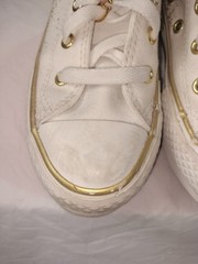 Converse High-Top Chuck Taylor All Star Sneaker Shoes Platform Youth Size 1