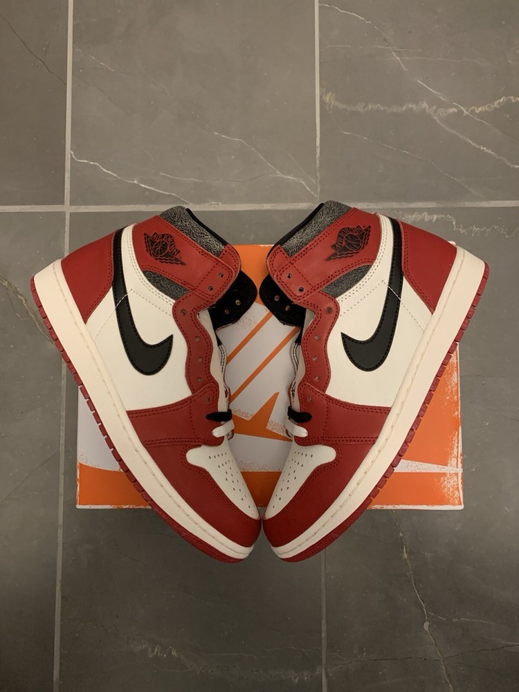 Size 6 (GS) – Jordan 1 Retro OG High Chicago Lost & Found