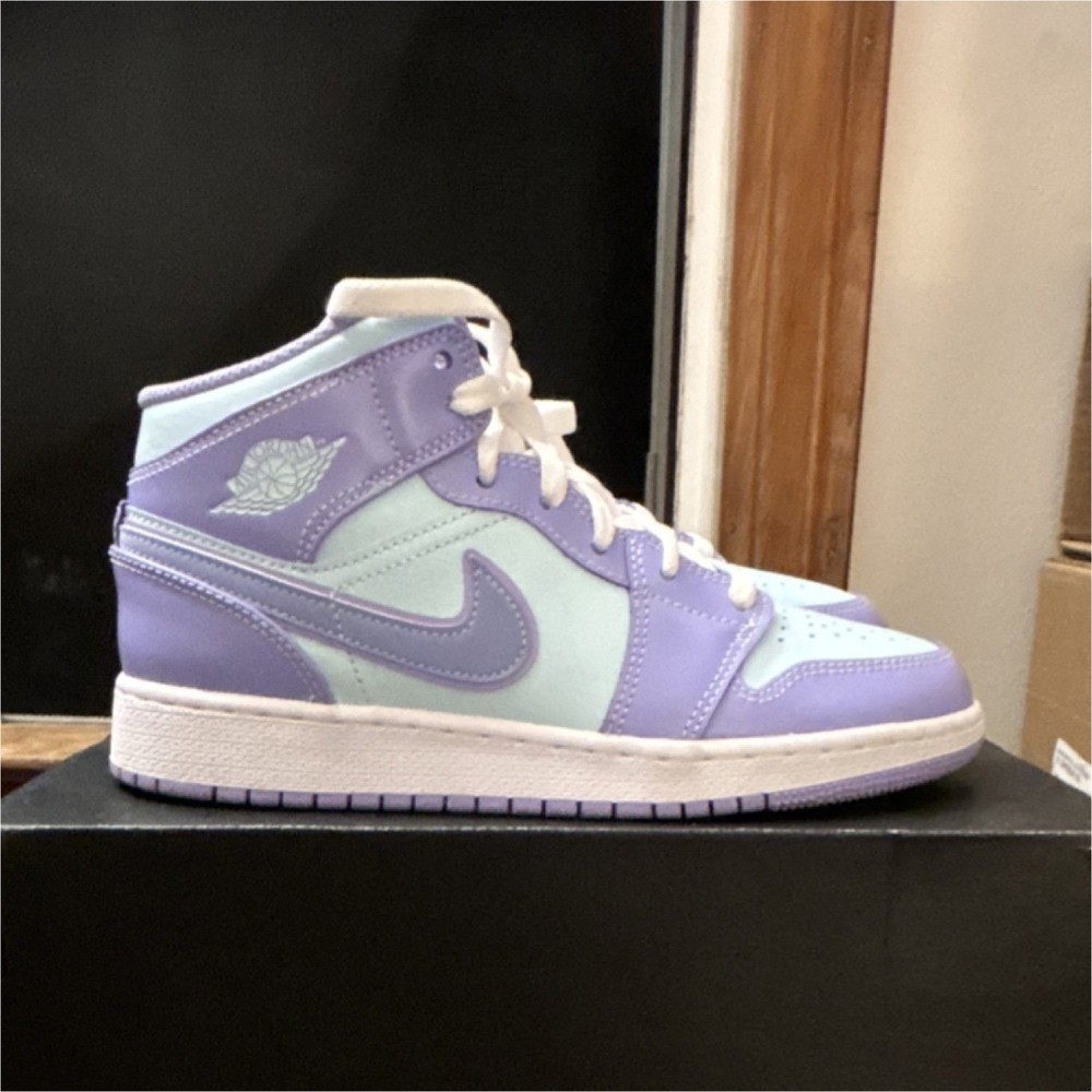 Jordan Air Jordan 1 Mid GS Purple Light Blue White Leather 5.5Y