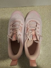 Size 6 (GS) – Nike Omni Multi-Court Low Pink Foam