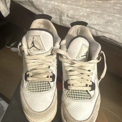 Jordan Air Jordan 4 Retro White Beige Black Unisex Kids Sneaker 7Y Leather