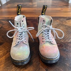 Dr. Martens 1460 Pascal T Boots Rainbow Holographic Kids Size 8 AW004 Side Zip