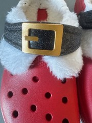 New Crocs Classic Lined Santa Clog 210931-6WE Big Kid Sz J2 2 Christmas Red