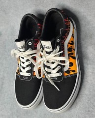 VANS Old Skool Trainers Kids Digi Flame Black Orange Youth Size 6 Sneakers Skate
