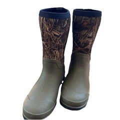Magellan Outdoors YTH Sz-6D Camo Hunting Neoprene Waterproof Rubber Boots Green