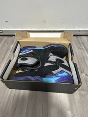 sneakers kids size 3y