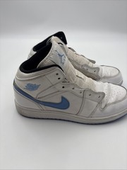 Nike Air Jordan 1 Retro Mid GS ‚Legend Blue‘ UNC 554725-127 Youth Size 6.5Y