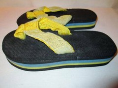 NOS Vintage 80s RAINBOW Flip Flops Pale Two Color Blue Yellow Child Sandals 13