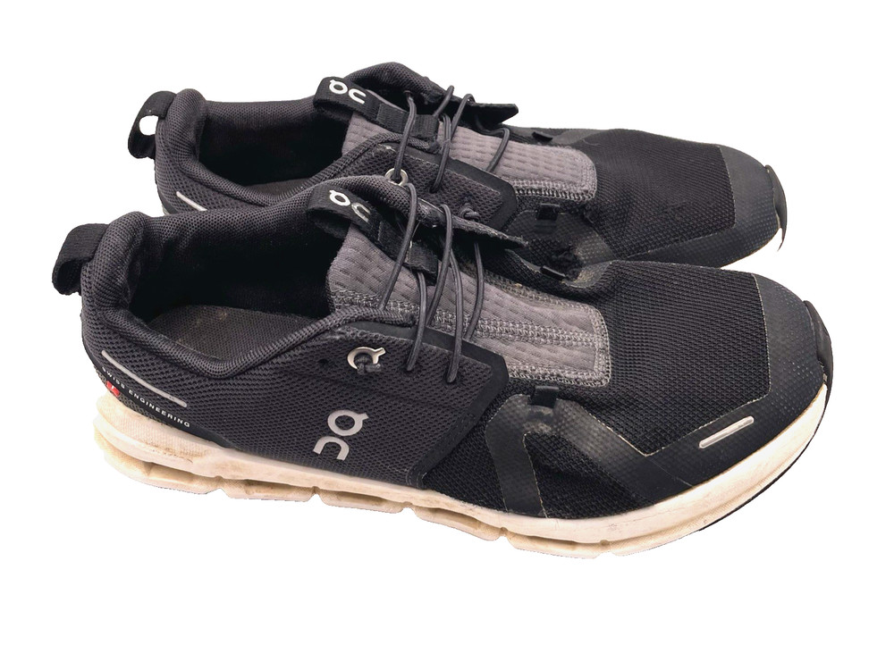 On Cloud Sky On Running Kids 6.5Y Athletic Shoes Black White Sneakers