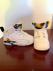 Jordan 7 Retro Kids Sneaker High Top Leather White/Gold/Black US 8C