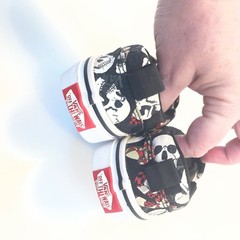 Vans Kid’s Asher Skull & Snake Graphic Print Slip On Sneakers, Size 11