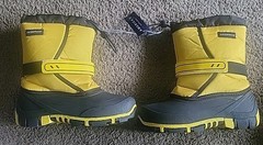 Snow Boots Grade School Size 4 Yellow/Black