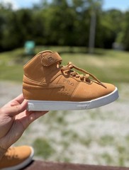 FILA high-top sneaker with a ankle strap (FOR KIDS)