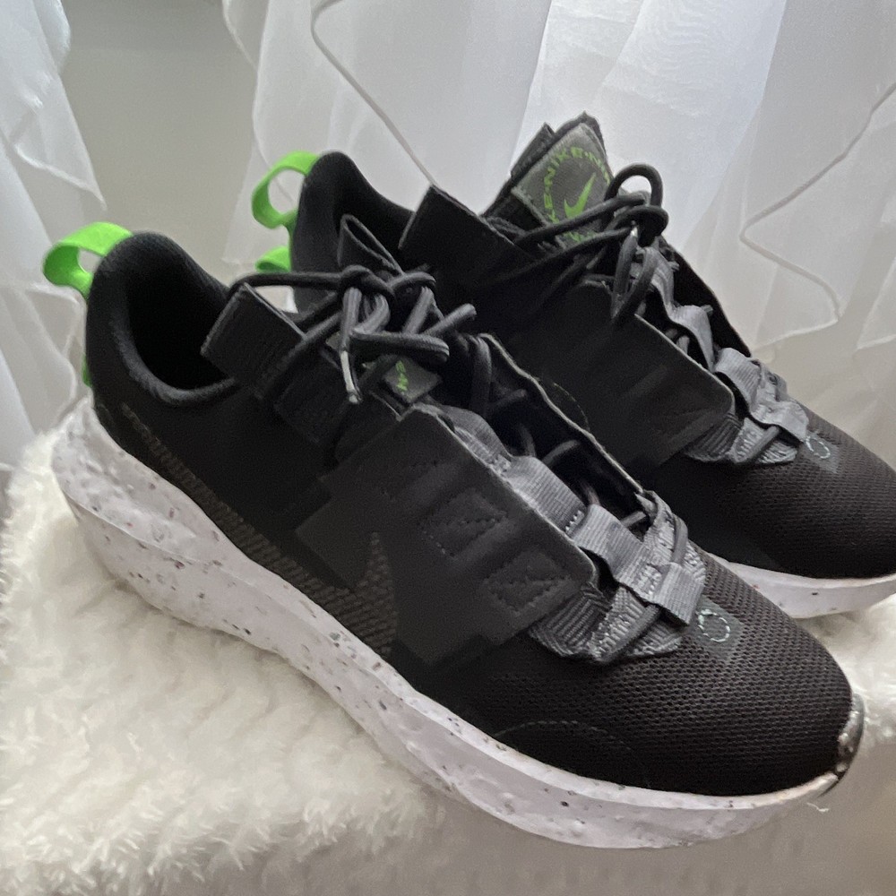 Nike Crater Impact Kids Low Top Mesh Sneakers Lace-Up Black/Gray/Green 6.5