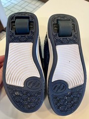 The Simpsons X HEELYS Bart Simpson Shoe Skates Navy Youth Size 4