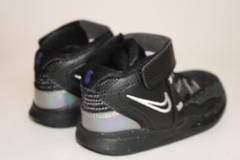 Toddlers SIZE 7 / 9 / 10 (PICK) Nike Kyrie Infinity ‚Fire and Ice‘ Baby Shoes