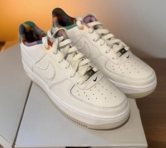 Nike Shoes Air Force 1 LV8 White Leather Low Top FN8912-111 Y6 Women’s 7.5 NIB