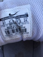 NIKE AIR MAX 90 (GS) NAVY WHITE GRAY YELLOW YOUTH SIZE 6Y 307793-046