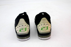 JORDAN BIG FUND (GS) BLACK/METALLIC SILVER GREEN 310091-007 BIG KIDS SHOE SIZE 5