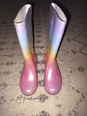 Target Unisex Kids Rainbow Gradient Rain Boots Waterproof Size 13 Man Made