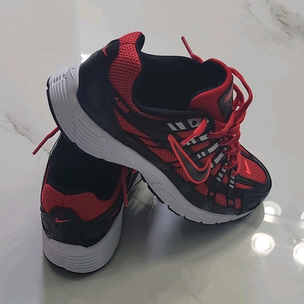 Nike P-6000 (GS) Red/Black/White Mesh Lace-Up Low Top Sneaker 4.5Y