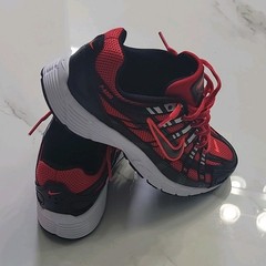 Nike P-6000 (GS) Red/Black/White Mesh Lace-Up Low Top Sneaker 4.5Y