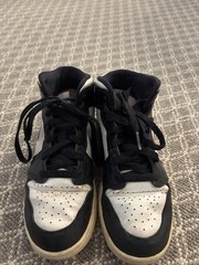 Jordan Air Jordan 1 High Top Kids 5Y Black White Pink 555112-103