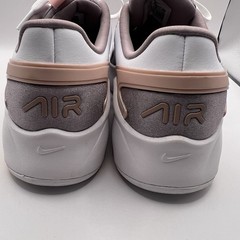 Nike Air Max Bolt Junior Grade School CW1626-200 GS US Size 6.5Y Light Violet