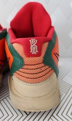Nike Kyrie Infinity „1 World 1 People“ Orange Size 6.5Y Pre-Owned