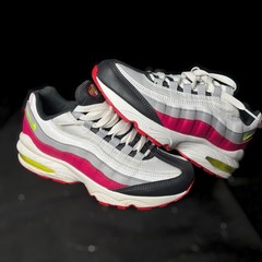 Nike Air Max 95 GS ‚Rush Pink Volt‘ Anthracite/Wolf Grey (905348-029)