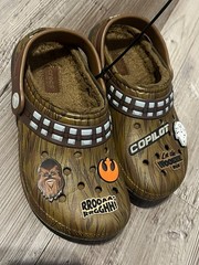 Crocs Star Wars Chewbacca Copilot Clogs Kids J1 Youth Brown Limited Edition