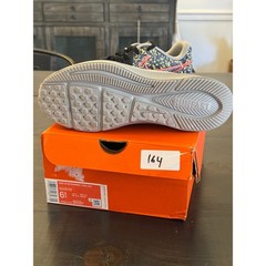 Nike Star Runner 2 Digi GS Sneakers Size 6.5y New!