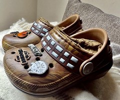 Crocs Kids Star Wars Chewbacca Classic Lined Clog Size C 6 Fast Shipping Warm