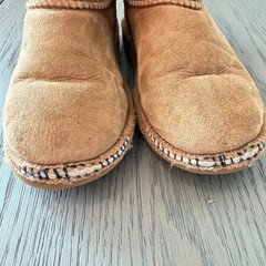 UGG Australia Kids Classic Short Suede Boots Chestnut Brown 5251T Size 12