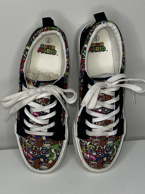 Nintendo Ground Up Super Mario Shoes Game Over Kids Size 6 Low Canvas Black